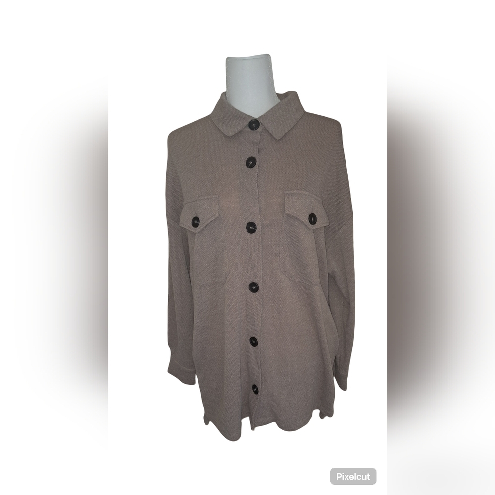 NWOT Zenana Outfitters Size Small Collared Button Up Layer Brown Utility Jacket